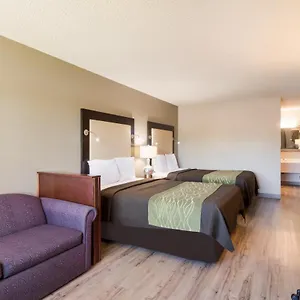 Rodeway & Hwy 217 & 26 W Hotel